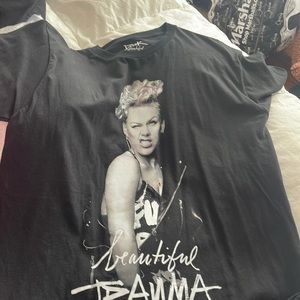 PINK BEAUTIFUL TRAUMA TOUR SHIRT
